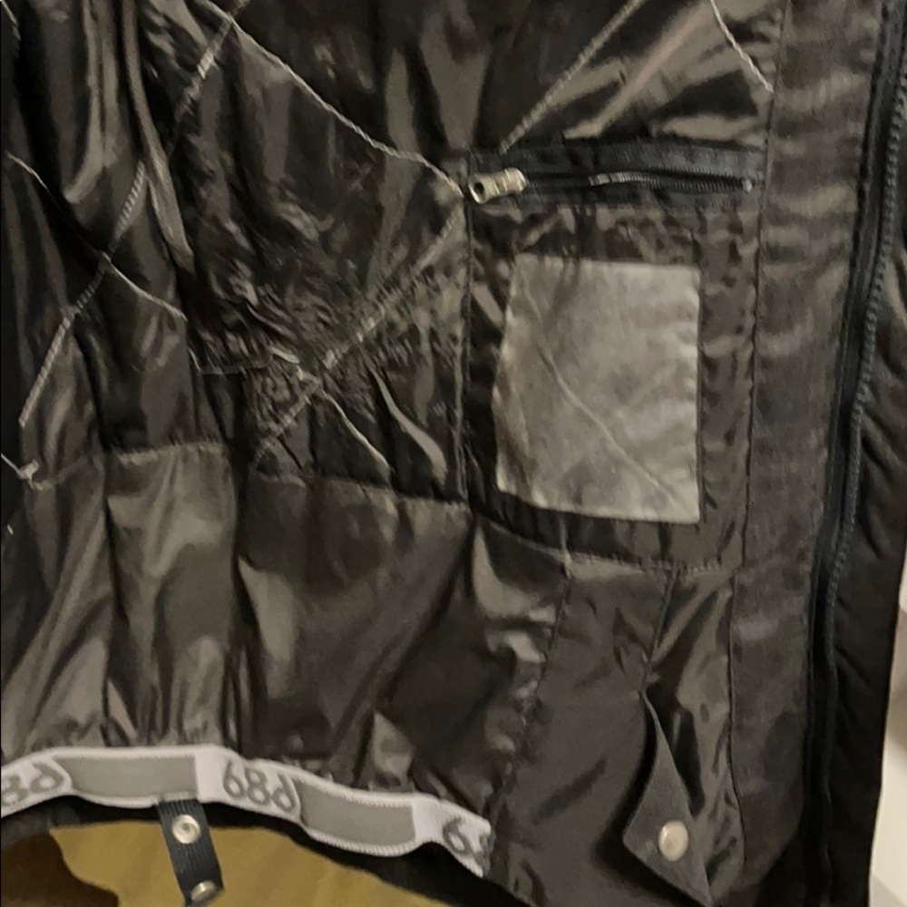686 Ski Jacket - Picture 7 of 7